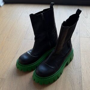 Steve Madden Chunky Black Leather Boots with Green Sole